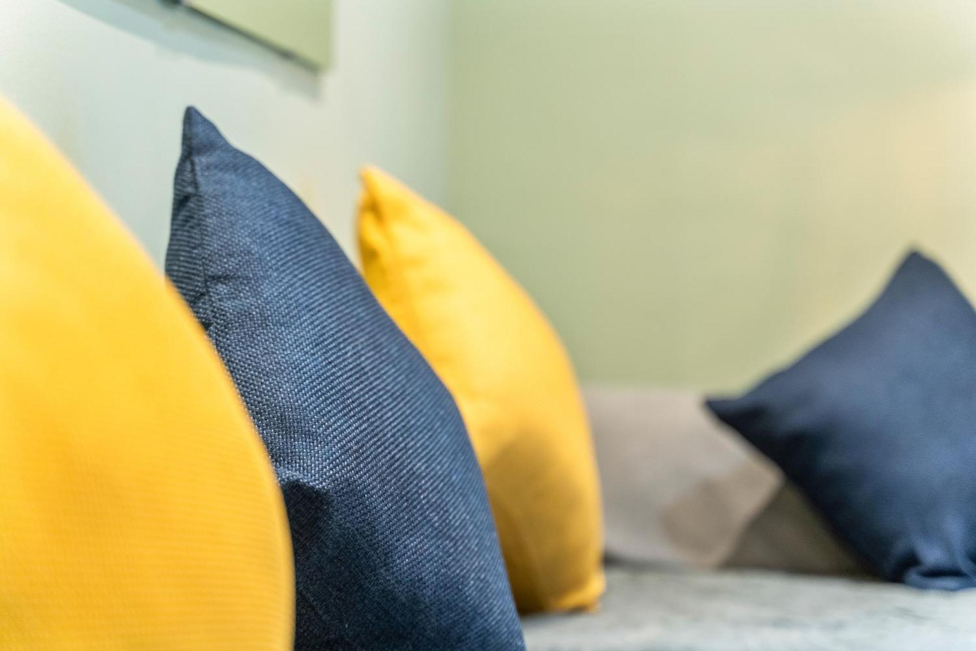 Comfy 4br House Close To Subway * London