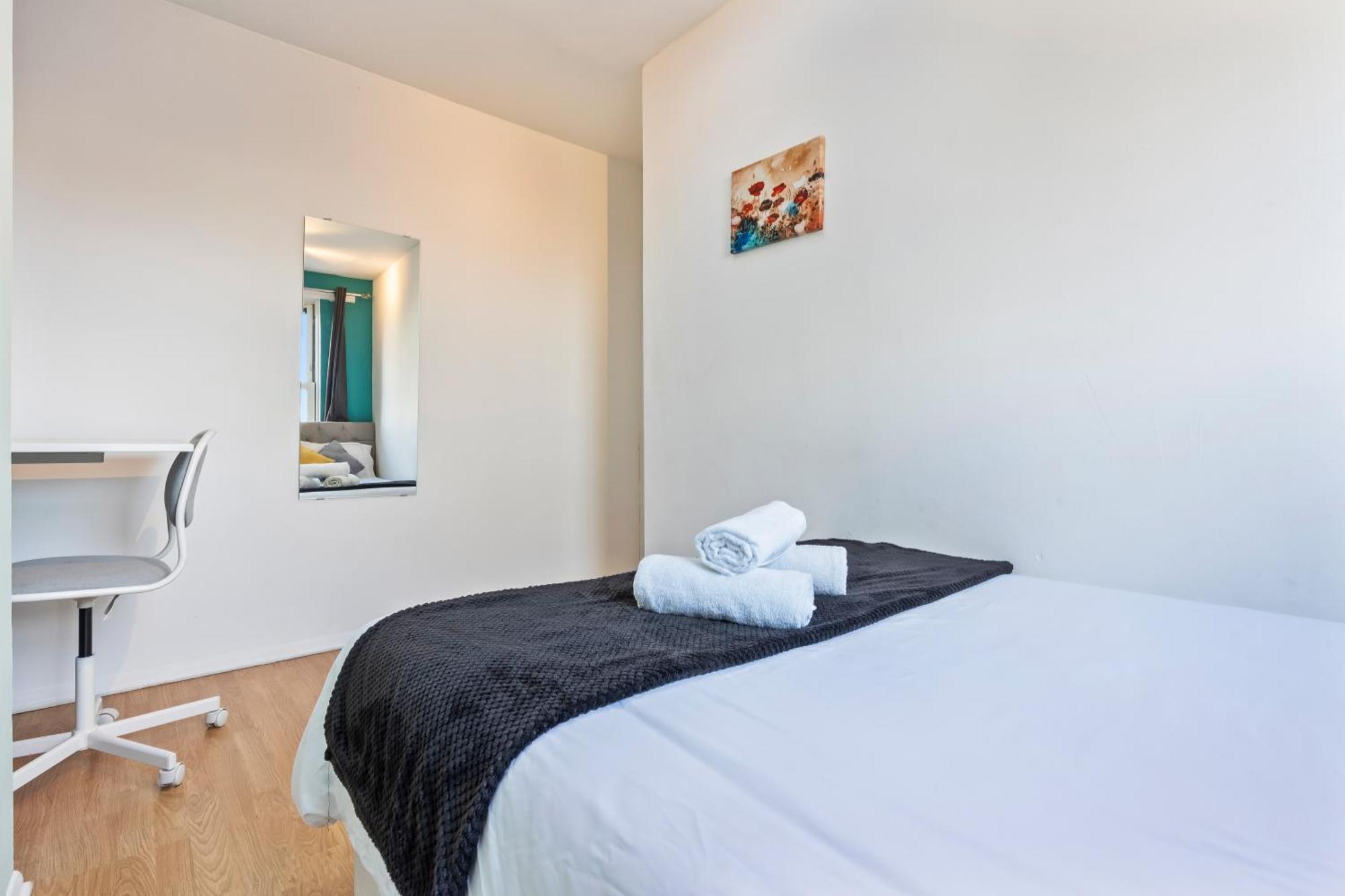 Holiday home Comfy 4br House Close To Subway